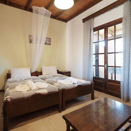 Nikos Pool Apartments - Upper Floor Sidárion 외부 사진