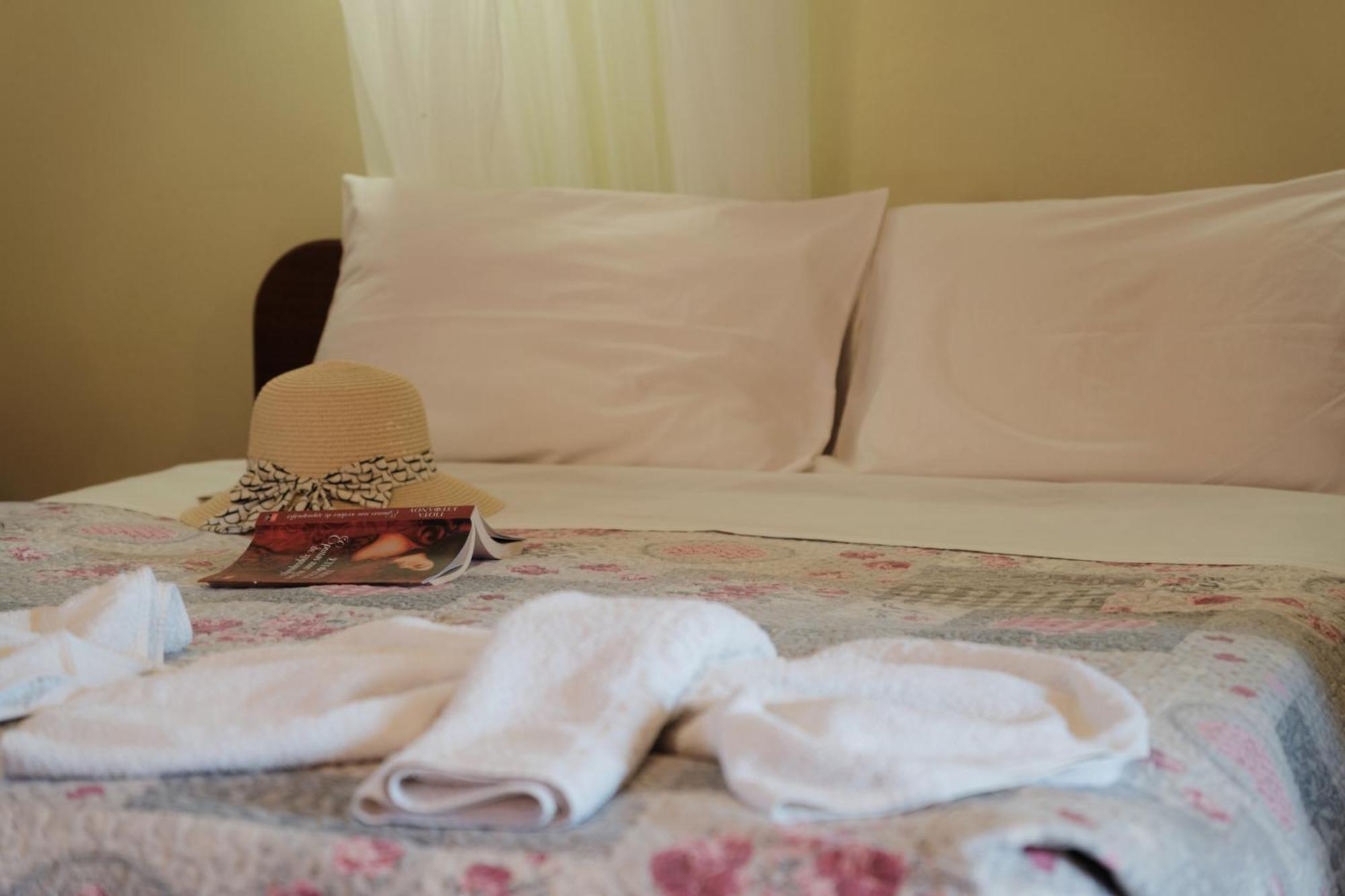 Nikos Pool Apartments - Upper Floor Sidárion 외부 사진